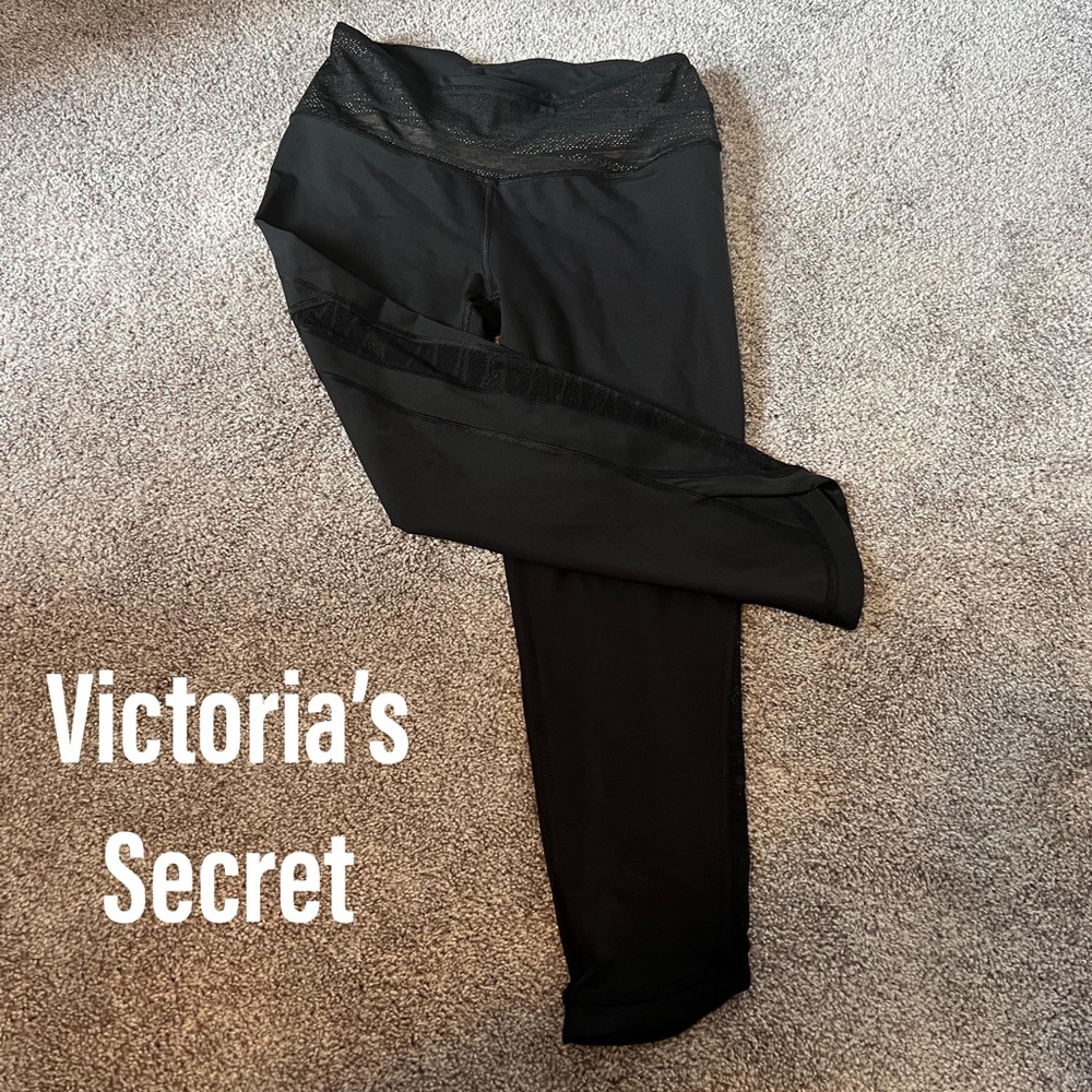Victoria’s Secret capri leggings